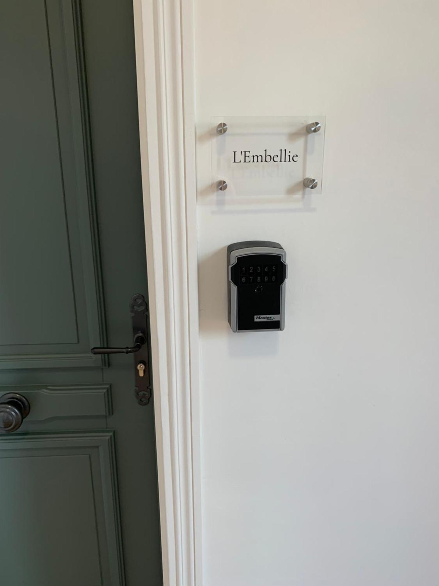 Le Carre Courtois Apartman Luisant Kültér fotó