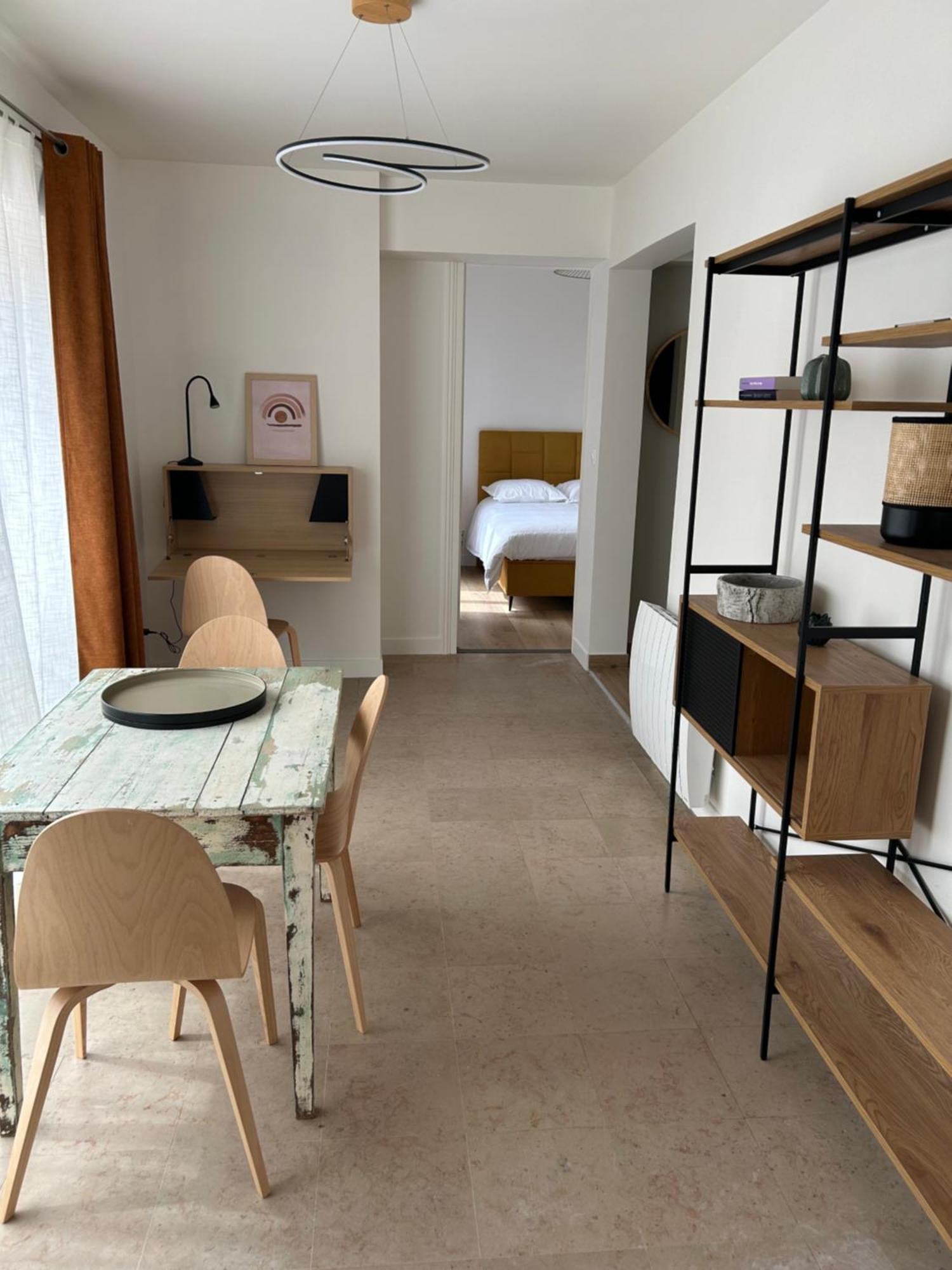 Le Carre Courtois Apartman Luisant Kültér fotó