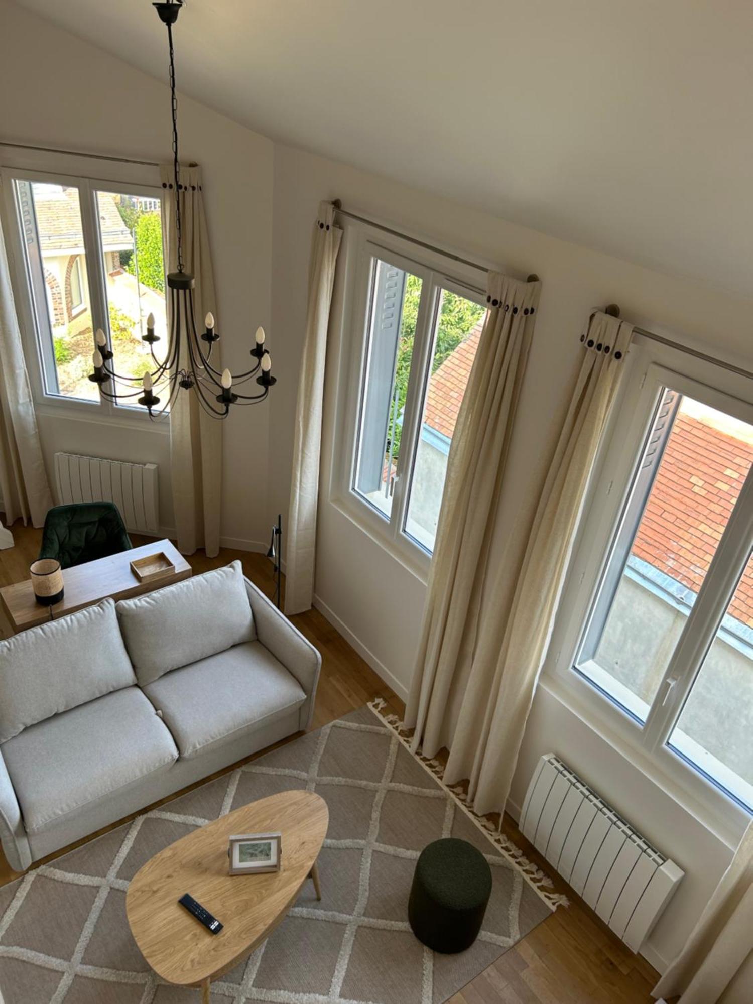 Le Carre Courtois Apartman Luisant Kültér fotó